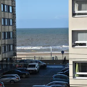 Lichtrijk 2-slaapkamerappartement Met Zeezicht En Gratis Parking Belgique