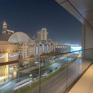 Luxurious Stylish Across Mall Burj Khalifa City Views Apartamento Dubái
